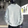 Vendas diretas de fábrica Venda quente transfronteiriça Moda masculina personalidade suéter listrado de gola semi-alta Linha de malhas linha de suéter camisa de linha