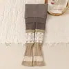 Leggings de inverno para meninas, novo estilo, forradas com fleece e espessadas, adequadas para usar como peça externa, com textura de lã de cordeiro, listras verticais e um design quente tipo meia