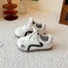 Sapatos Agan para Crianças sola macia antiderrapante tênis esportivos para meninas sapatos para bebê andar estilo primavera e outono respirável leve sapatos para meninos