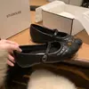 Zapatos Mary Jane Zapatos Planos 2026 Estilo Nuevo para Mujer Correa Única Corte Bajo Versátiles Aumentan la Altura Estilo Fragante Zapatos de Salón Franceses Pequeños para Mujer