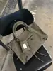 Bolso de Motocicleta de Piel de Vaca Esmerilada Remache Bolso de Mano Moda Retro Bolso Cruzado 2025 Nuevo Bolso de Piel Genuina para Mujer Venta al por Mayor