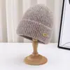 Nuevo Gorro de Lana de Nueva Circunferencia de Cabeza Grande para Mujer en Otoño e Invierno 2025, Moderno y Versátil, A Prueba de Frío, Protección para los Oídos y Cálido Gorro de Punto para Hombre para Exportación