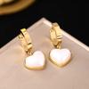 Estilo Coreano Venta Caliente Nueva Moda Aretes de Acero de Titanio para Mujer Lujo Ligero de Alta Gama Aretes con Forma de Corazón de Amor Joyería que No se Desvanece