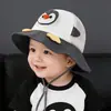Gorro de Bebé Primavera y Verano Delgado Sombrero de Pescador Sombrero de Sol para Niños Malla Transpirable Pingüino de Dibujos Animados Protección Solar Sombrero de Sol