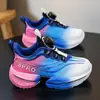 Sapatos Infantis 2026 Nova Primavera Coelho Vermelho 8por Tênis Esportivos Meninos Treinamento Malha Respirável Tênis de Basquete