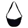 Bolso tipo bolsa de dumplings fresco y sencillo de estilo japonés para mujer, nuevo modelo 2026, color liso, versátil, bolso cruzado ligero, bolso de hombro casual simple