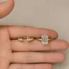 Anillo ovalado estilo europeo y americano con diamante de alto carbono tipo huevo de paloma, anillo de banda abierta con diamantes, accesorio apilable para compromiso y boda
