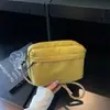 Bolso bandolera de nailon para mujer, bolso pequeño ultraligero, bolso para cámara, nuevo bolso de hombro casual versátil para viajes, principios de otoño 2026