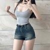 Shorts Jeans Hot Girl Americano para Mulheres Verão 2025 Novo Design Retrô Visual Emagrecedor Elástico Hot Pants Moderno