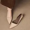 Saltos finos de bico pontudo em couro macio, elegantes e estilosos, versáteis e sexy, com corte baixo e design recortado nas laterais, sapatos femininos para primavera e verão