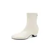 Botas elegantes e estilosas para aumentar a altura, slim-fit, outono e inverno 2026, salto médio, plataforma, bico redondo, elásticas, slim-fit, botas curtas para mulheres