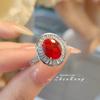 Moda europea y americana Escuadra T anillo de corindón rojo lujo de alta gama temperamento versátil transmisión en vivo rojo sangre de paloma diamante de alto carbono anillo para mujer