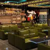 Sofá de bar vintage cabine de bar bistrô caixa ktv sofá em L mesa e cadeira para cafeteria e loja de chá com leite