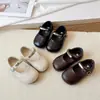 Zapatos de Cuero de Moda para Niñas 2026 Nuevos Estilos Primavera y Otoño Zapatos Mary Jane Redondos para Bebé Mocasines de Boca Baja con Suela Suave