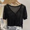 Nuevo Cárdigan de Manga Corta para Verano Ropa Exterior Tejido Fino Hueco Blusa Diseño Femenino Top Corto con Cuello en V y Cordón
