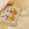 Pendientes Geométricos de Acero Inoxidable Dorado con Forma de Plátano Estilo Europeo y Americano Moda de Verano Pendientes Versátiles para Mujer