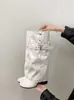 Botas Altas de Tacón Nuevo con Remaches Botas de Motocicleta Pierna Ancha Tacón Grueso Hebilla de Cinturón de Moda Chica Picante 2026 Versátiles Botas para Pantalón de Mujer
