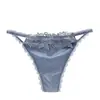 Bragas de encaje sexy de satén de lujo ligero transfronterizas para mujer con bordado floral tridimensional, tirantes finos, diseño hueco, tanga de tiro bajo