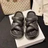 Zapatillas de estar por casa elegantes con plataforma para mujer, nuevo modelo primavera 2024, EVA, adecuadas para combinar con faldas, sandalias de playa súper populares
