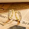 Pendientes de Circonita Cúbica Versátiles Estilo Europeo y Americano, Pinzas para Orejas de Diseño de Nicho de Lujo Ligero, Selección de Influencers, Venta al por Mayor