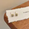 Pendientes de Plata de Ley 925 con Aguja, Zirconia Cuadrada Morada tipo Azúcar, Pendientes de Nicho de Lujo Ligero Elegantes, Pendientes Versátiles para el Viaje Diario