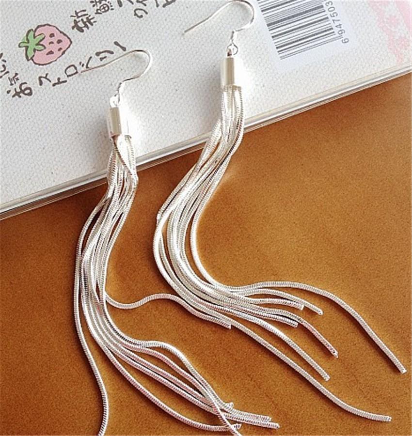 2812893374_2015849199