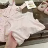 ¡Llegada de Verano Súper lindo! Conjunto de overol para niña, atuendo de verano para bebé niña, dulce y adorable conjunto de dos piezas con estrellas