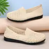 Zapatos planos transpirables de verano hechos a medida con punta baja, suelas suaves, puntera ancha, zapatos casuales para mujer, mocasines huecos de flyknit, zapatos de mamá