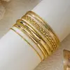 Conjunto de Pulseiras Finas Douradas Estilo Europeu e Americano Ins, com Pérolas e Cravejadas de Diamantes, Conjunto Empilhável, Pulseiras da Moda e Versáteis