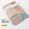 Meias antiderrapantes de bolinhas estilo coreano para bebês e crianças pequenas, meias de chão de desenho animado com alta elasticidade