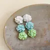 Pendientes de Flor de Resina Silver Needle Dulces con un Diseño Versátil, Lujo Ligero y Sensación de Alta Gama, Pendientes de Nicho con Sentido del Diseño para Mujeres