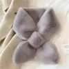 Novo cachecol Coreia do Sul senhora estilo cor sólida imitação quente pele de coelho cruz lenço de pelúcia colarinho de pele falsa moda colarinho falso