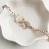 A nova versão coreana da pulseira de gato liga de diamante joia de moda requintada pulseira atacado