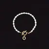 Pulsera de Moda de Venta Caliente Transfronteriza 2026 con Diamantes y 26 Letras, Pulsera de Perlas de Imitación Ovaladas, Disponible para Venta al por Mayor para Mujeres