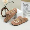 Nuevos zapatos Birkenstock 2026, exclusivamente para ventas transfronterizas, sin cordones, moda dulce y genial, zuecos dorados con anillo de mariposa