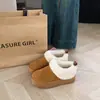 Botas curtas confortáveis, de sola macia, sola grossa, quentes, forradas com fleece, botas de neve retrô para mulheres, que aumentam a altura, espessadas, sapatos peludos, sapatos de algodão