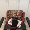 2025 Bolso Nuevo para Axila Bolso de Hombro de Moda Simple Bolso Baguette Versátil para Mujer Bolso Cuadrado Pequeño Popular en Internet con Estampado de Leopardo Occidental