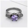 Anillo de Cobre Negro Dorado Vintage de Lujo Europeo y Americano Transfronterizo, Anillo de Zirconia Púrpura de Alta Gama Hermoso y Moderno, Venta Directa del Fabricante