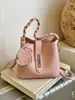Bolsa Saco Design de Nicho Fashionável Nova Coleção Primavera 2026 Casual Texturizada Elegante para Mulheres Ombro Transversal