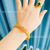 Pulseira Borboleta Filigrana Oca Cor Esmalte Antigo Banho de Ouro Latão Fornecimento ao Vivo Nova Pulseira Borboleta Estilo Chinês Antigo Atacado
