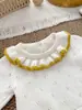 Macacão de Manga Longa com Gola de Renda para Bebê, Personalizável com Coração de Amor, Malha 100% Algodão Penteado, Macacão de Engatinhar com Logo Personalizado para Meninas