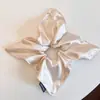 Scrunchie Grande com Strass Estilo Coreano, Acessório de Cabelo Artesanal Fresco e Doce, Elástico de Cabelo, Flor de Cabelo, Ornamento de Cabelo