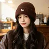 Gorro de Punto con Parche de Pony Estilo Coreano para Hombres y Mujeres, Gorro de Punto para Otoño e Invierno, Gorro Cálido de Tejer, Gorro de Lana con Protección para los Oídos, Gorro Frío para Adelgazar el Rostro