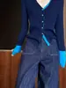 Chaqueta de estilo francés con cuello en V y bloques de color para principios de otoño, con un tacto de alta gama, adecuada para usar en capas o como prenda exterior, cárdigan de punto de dos piezas de imitación