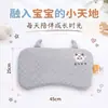 Nueva almohada moldeadora de grado A para bebés y niños pequeños 2026 con diseño bordado, almohada de espuma viscoelástica de patrón gofrado de verano para bebés