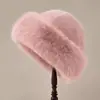 Gorro de Invierno Nuevo de Felpa Mongol de Ala Ancha para Mujer que Muestra la Cara Pequeño Versátil Cálido Protección para Orejas Imitación de Cuero Gorro de Princesa