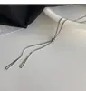 Colar Puxa-Fácil Casual Elegante para Mulheres, Design de Nicho, Corrente de Suéter Geométrica de Alta Qualidade, Franja Longa da Moda para Roupas