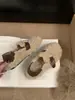 Zapatos peludos para mujer 2026 de moda invierno nuevos retro coreanos planos slip-on mocasines zapatos de algodón felpa para mujer para uso exterior