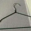 Cabide doméstico para pendurar roupas estudante antiderrapante sem marca multifuncional antiderrapante sem marca dormitório volta às aulas coisa boa