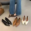 Sapatos Femininos de Bico Fino e Boca Rasa Estilo Simples, Salto Baixo Grosso, Sapatos de Trabalho Versáteis, Solas Macias Que Não Cansam Seus Pés, Sapatos Pequenos de Couro Modernos